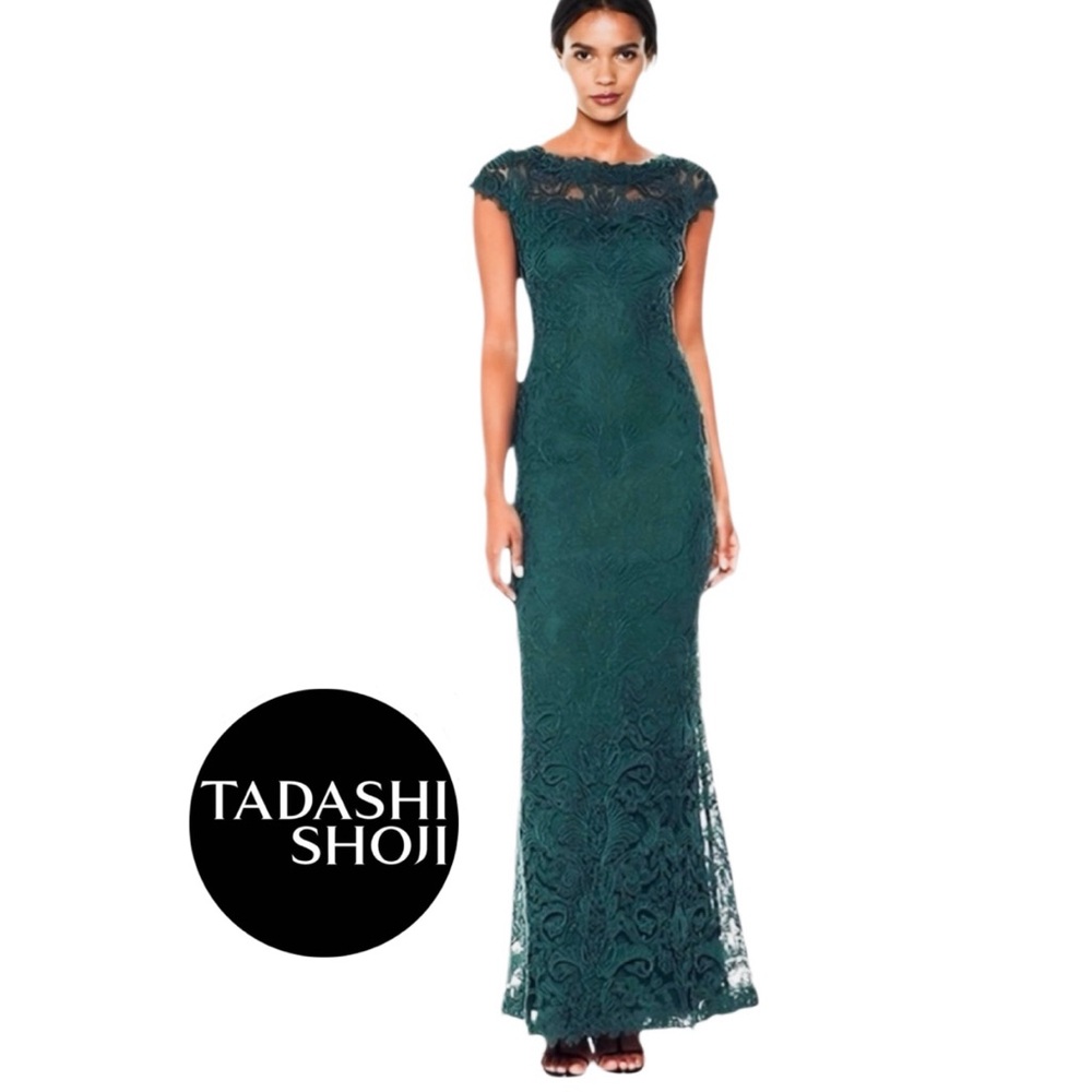 Tadashi Shoji Seagrass green Lace Gown NWT  Size 8